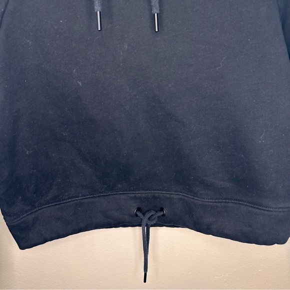 ZYIA Active Hooded Slight Crop Black Activewear Sweatshirt Size Small - Picture 3 of 7